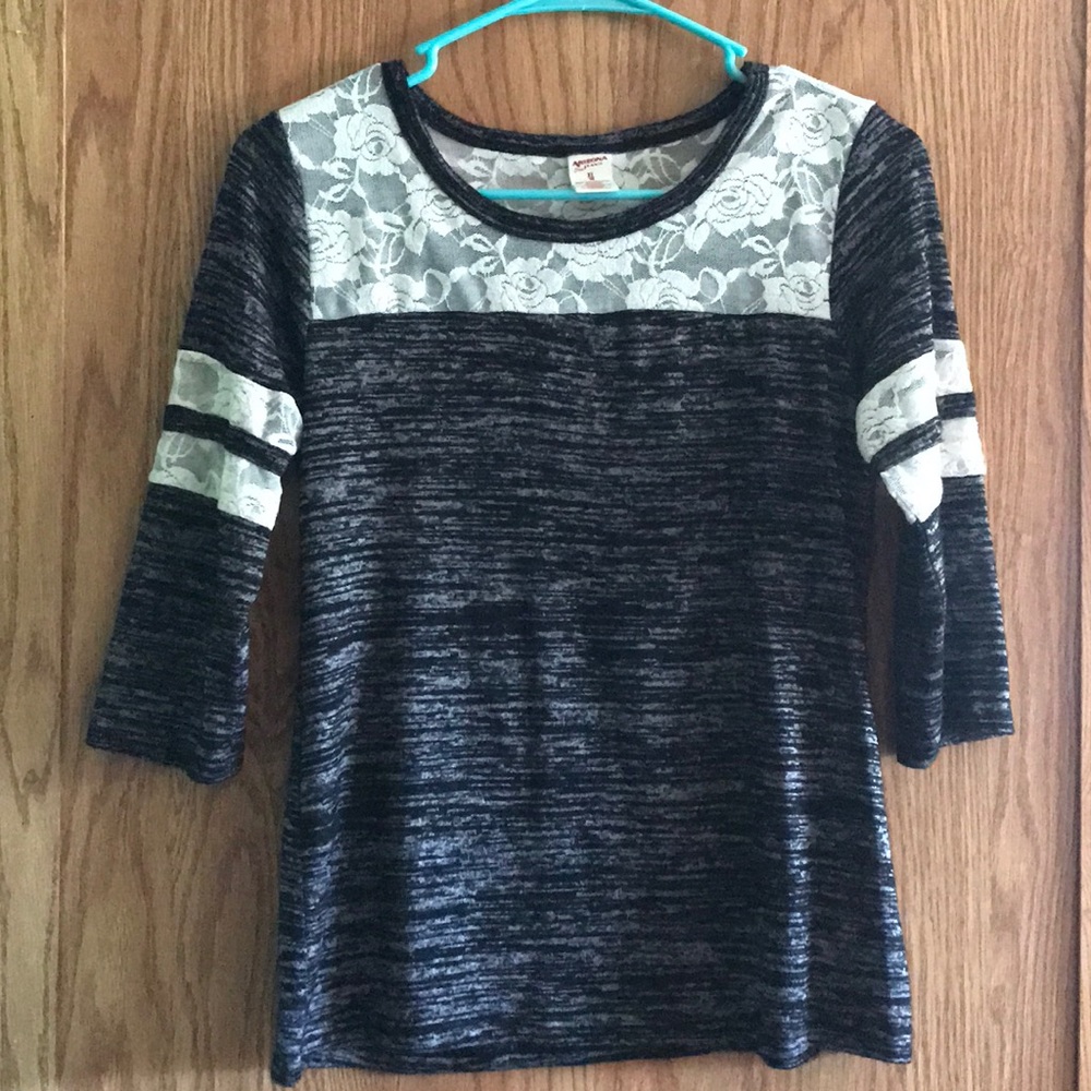 Girls Arizona quarter length shirt